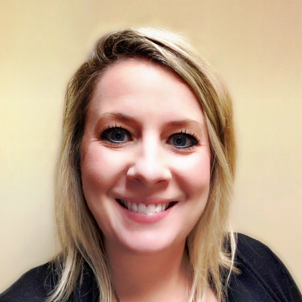 Meet your Posher, Emilee